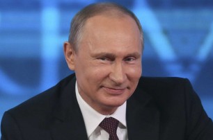 Путин рассказал, о чем они с Порошенко говорили по телефону