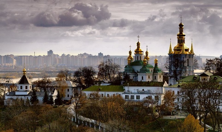 В УПЦ сообщают о том, что против Киево-Печерской и Почаевской лавр готовятся провокации