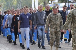 Этой осенью на срочную воинскую службу будут призваны 18 тысяч украинцев