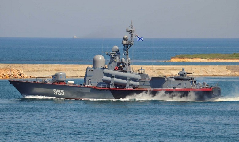 Москва грозит не пустить корабли НАТО в Азовское море