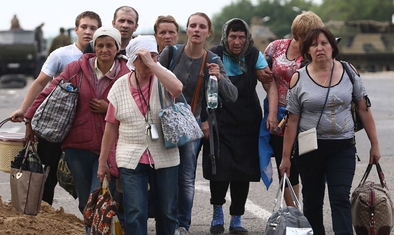 Россия начала изгонять беженцев из Донбасса и отказывается выдавать им российские паспорта