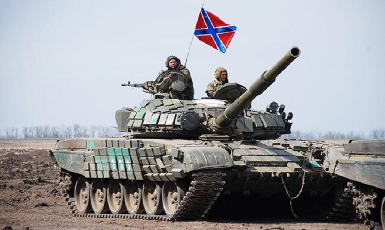 Донбасс готовится к «выборам»: боевики стягивают танки и артиллерию