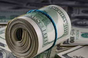 НБУ планирует смягчить требования относительно перевода валюты за рубеж