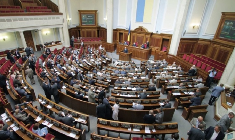 В КИУ рассказали, сколько в Украине реально действующих политических партий