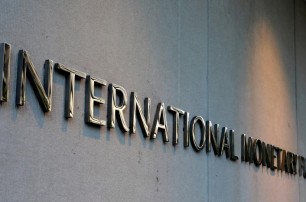 Украина сможет продолжить сотрудничество с МВФ в случае введения военного положения