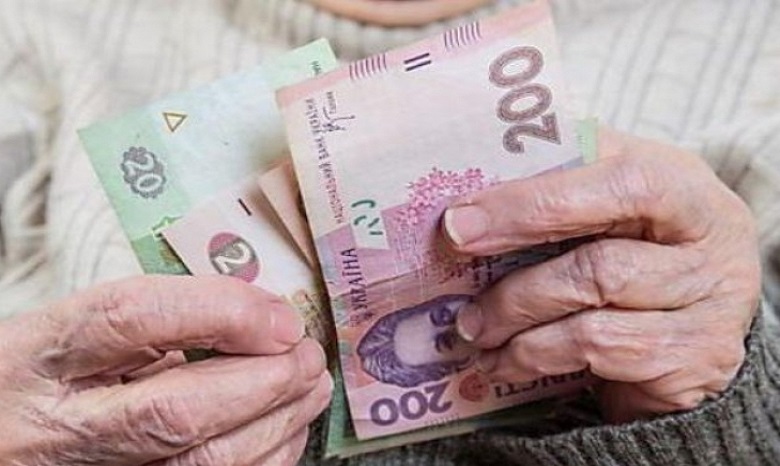 Кабмин предложил Раде дополнительно выделить 10 миллиардов на выплату пенсий в 2018 году