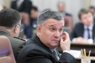 ГПУ допросит Авакова по делу о покушении на Януковича
