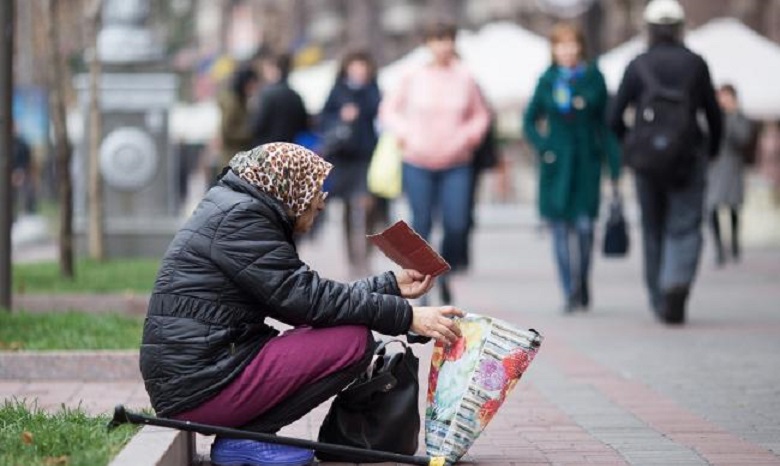 Уровень бедности в Украине сократился в 1,2 раза, - Госстат