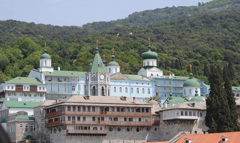 Верные Московского патриархата смогут причащаться в Пантелеимоновом монастыре на Горе Афон