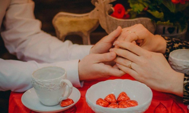 Минюст: в День святого Валентина можно будет жениться до полуночи