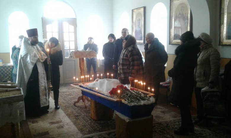 На Николаевщине священники УПЦ отпели погибшего воина