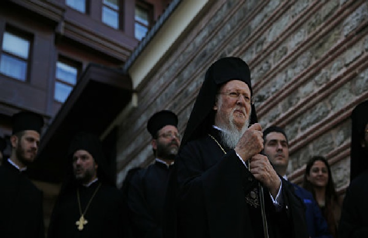 В Болгарской Православной Церкви заявили, что Константинопольский патриархат игнорирует церковные каноны
