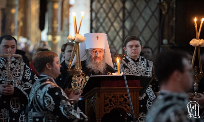 Митрополит Онуфрий совершил чтение покаянного канона в трех монастырях Киева