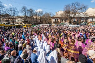 В Одессе, Запорожье и Ровно около 20 тысяч верующих УПЦ прошли крестным ходом в честь Торжества Православия