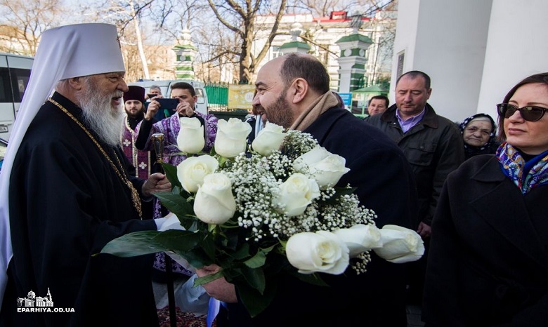 В Одессе митрополит Агафангел поздравил греческого Генерального консула с Днем независимости Греции