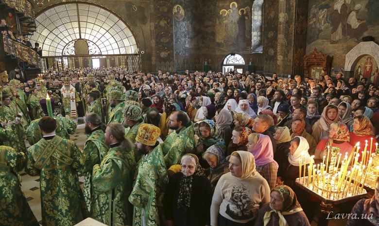 Верующие УПЦ отметили Собор всех преподобных Печерских