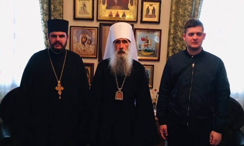 Сербская Церковь передала деньги для общин УПЦ Тернопольщины, которые лишись своих храмов