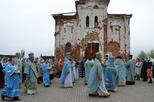 В Иверском монастыре и Иверском храме на Донбассе отметили престольные праздники