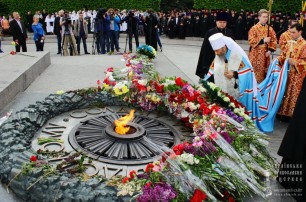Во всех епархиях УПЦ помолятся за погибших во Второй мировой