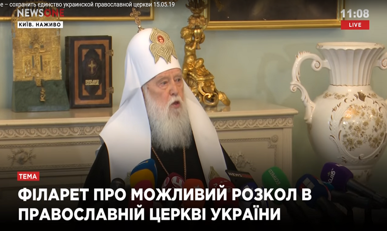 Филарет обвинил во лжи Порошенко и главу ПЦУ