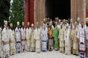 Синод Сербской Православной Церкви заявил о непризнании «структуры во главе с гражданами Денисенко и Думенко»