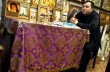 В Черновицкой области аферист, выдавая себя за монаха, обманывает верующих