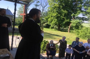 На Тернопольской области сторонники ПЦУ захватили храм: Верующие УПЦ отстаивают свои права в суде