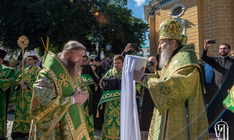 В  УПЦ четыре новых архиепископа и один митрополит