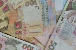 Новые паспорта для украинцев: когда начнем получать безусловный доход от государства