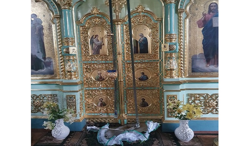 На Тернопольщине осквернили и ограбили отобранный у УПЦ храм