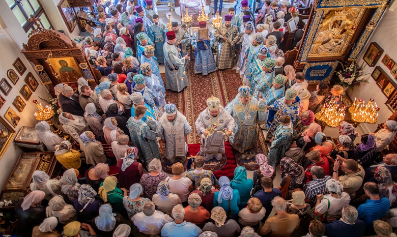 Тысячи православных из Украины и Польши отметили день Турковицкой иконы Богородицы