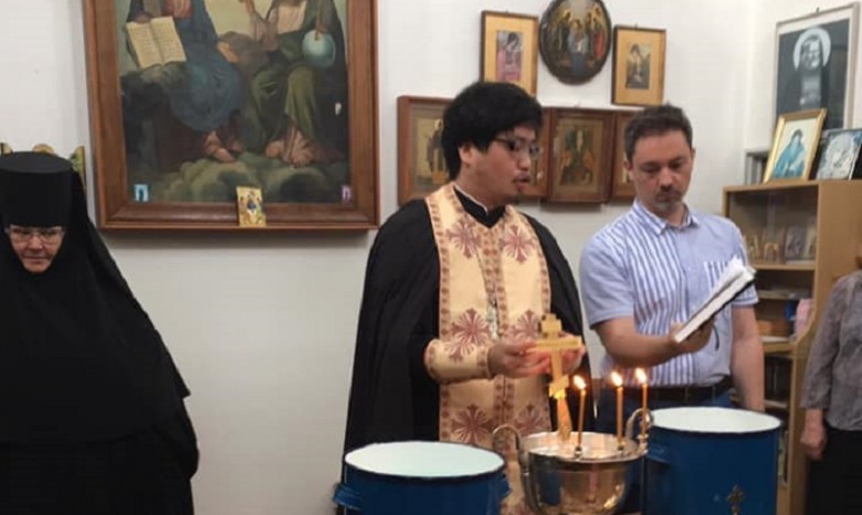 Православные Японии помолились за мир в Украине
