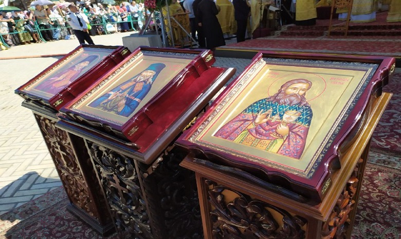 В УПЦ прославили трех ректоров Киевской духовной академии