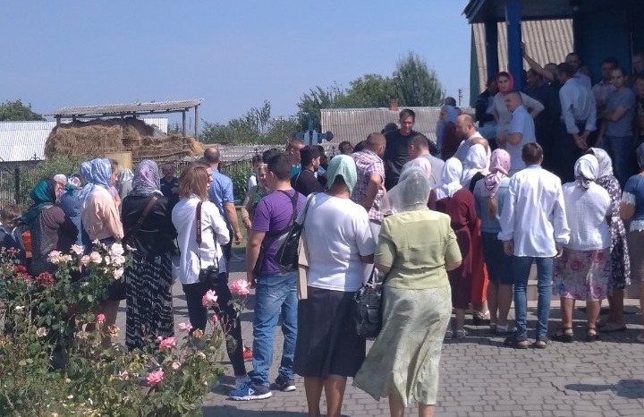 На Волыни в День Крещения Руси активисты ПЦУ сорвали богослужение верующих УПЦ