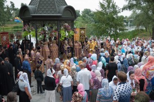 В Святогорской лавре тысячи православных отметят первый Спас