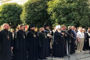 Представители Украинской Православной Церкви приняли участие в торжествах по случаю Дня Государственного Флага