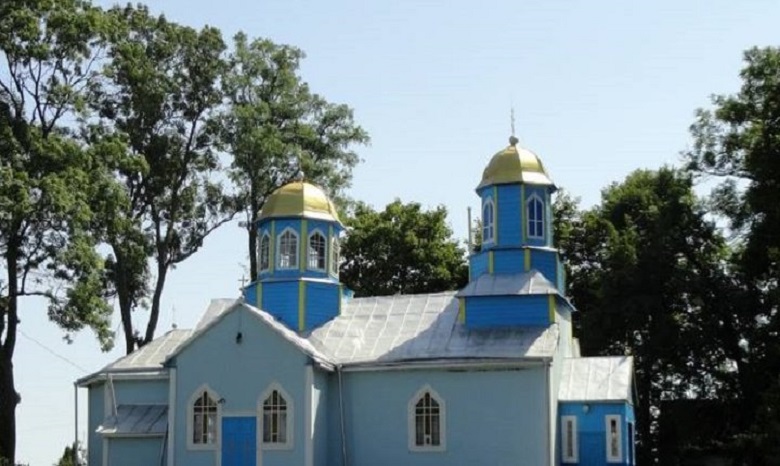 На Волыни верующие УПЦ строят новый храм вместо захваченного представителями ПЦУ