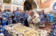 В Киево-Печерской лавре Митрополит Онуфрий совершил погребение Плащаницы Богородицы – богослужение, которое служат раз в году