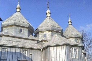 В Черновицкой области сельский голова хочет передать землю под храмом УПЦ в пользование ПЦУ