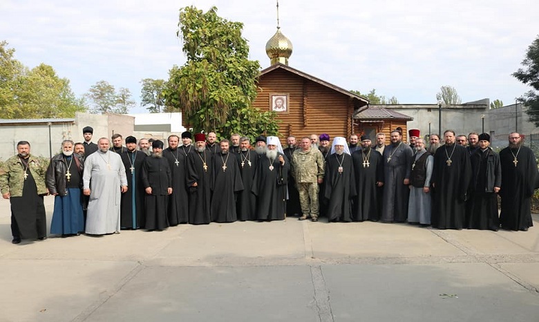 Капелланы УПЦ собрались, чтобы найти пути сотрудничества с военными