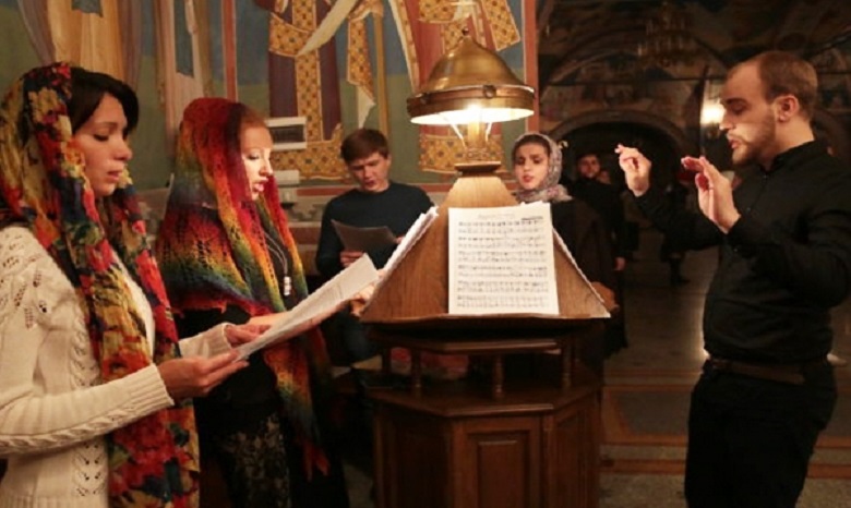 В Киеве при кафедральном соборе УПЦ начались занятия в Школе православного богослужения