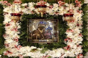 В Нежине православные почтили чудотворную икону Богородицы