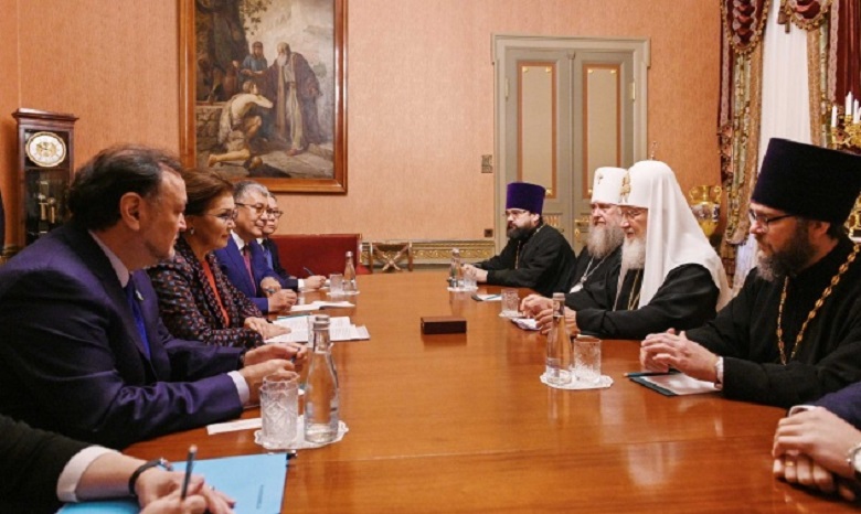 Патриарх Кирилл рассказал, как верующие должны противодействовать экстремизму и терроризму