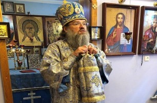 Запорожский митрополит УПЦ призвал не забывать заслуги героев Второй мировой войны