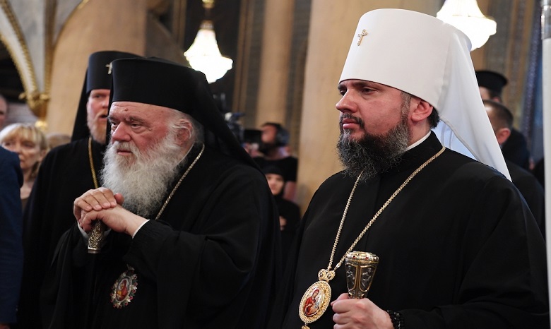 Греческие СМИ призывают обратиться в суд для восстановления каноничности Элладской Церкви