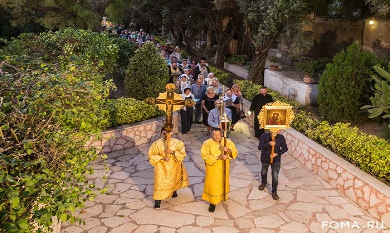 В Израиле православные крестным ходом отметили 150-летие русского подворья в Яффе