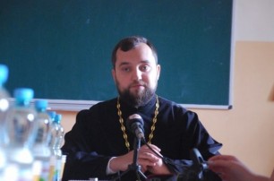 Попытки новой власти сохранить нейтралитет в вопросах религии не удались - священник УПЦ