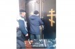 На Тернопольщине активисты ПЦУ и «Правого сектора» проникли в храм УПЦ