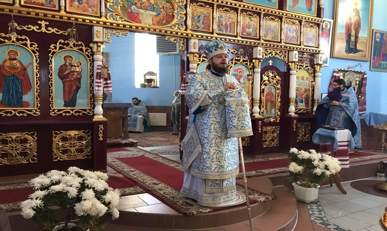 На Киевщине епископ Виктор (Коцаба) совершил литургию в храме, который вернулся из ПЦУ в УПЦ