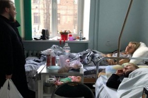 В Одессе УПЦ передала пострадавшим в пожаре продукты и лекарства